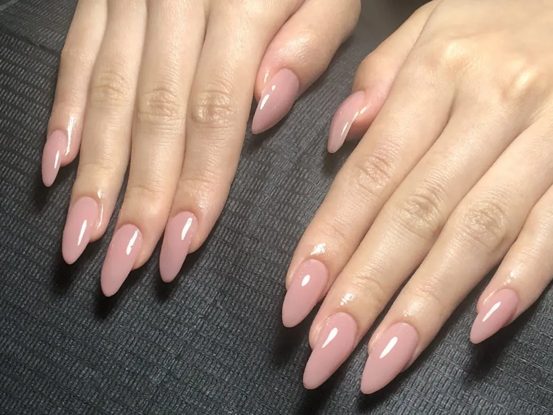 ネイル ジェルネイル ガーリー キラキラネイル 韓国ネイル ラメ(グリッター) ハンドネイル 高山ルコ(NAIL) 店長のネイルデザイン