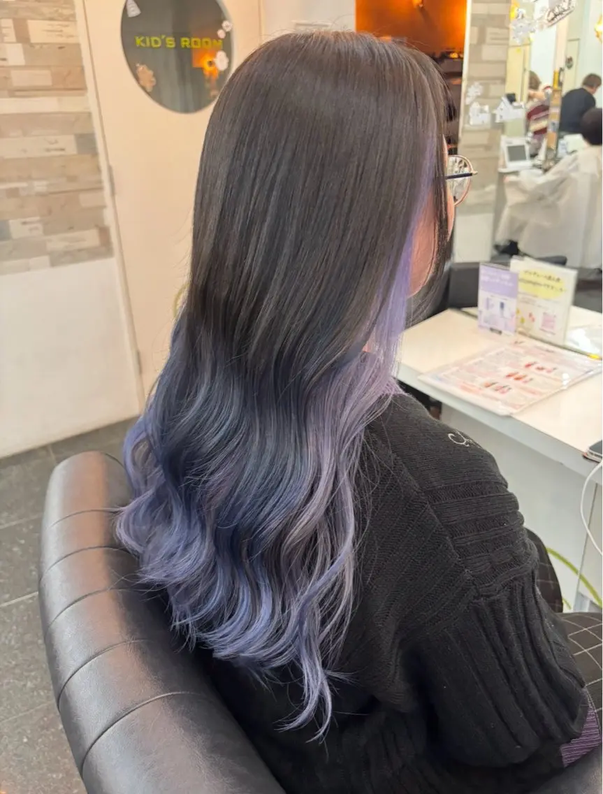 ロング カラー ブリーチ 透明感カラー ブリーチなしカラー 髪質改善 ヘアカラー 髪質改善カラー｜ Yukino🫧のヘアスタイル