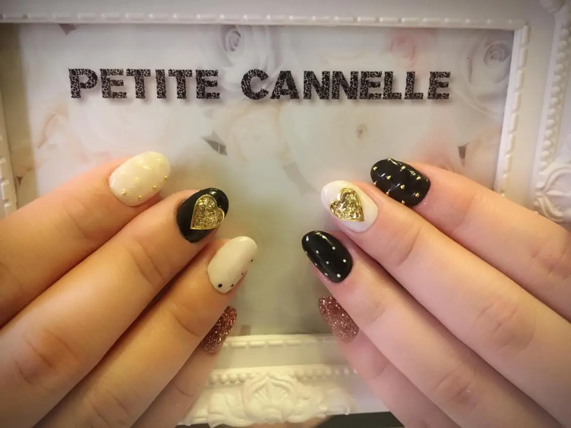 ショート ネイル Petite Cannelleのネイルデザイン