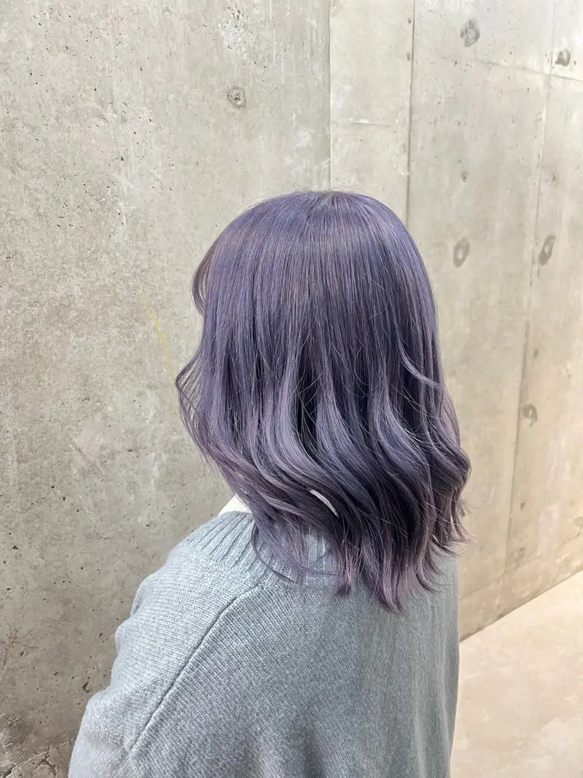 カラー Alma four /モリモト スズカのヘアスタイル