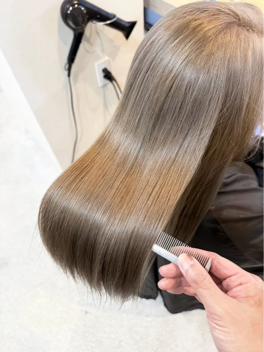 カラー ブラウンカラー ヘアカラー Lia taichiのヘアスタイル