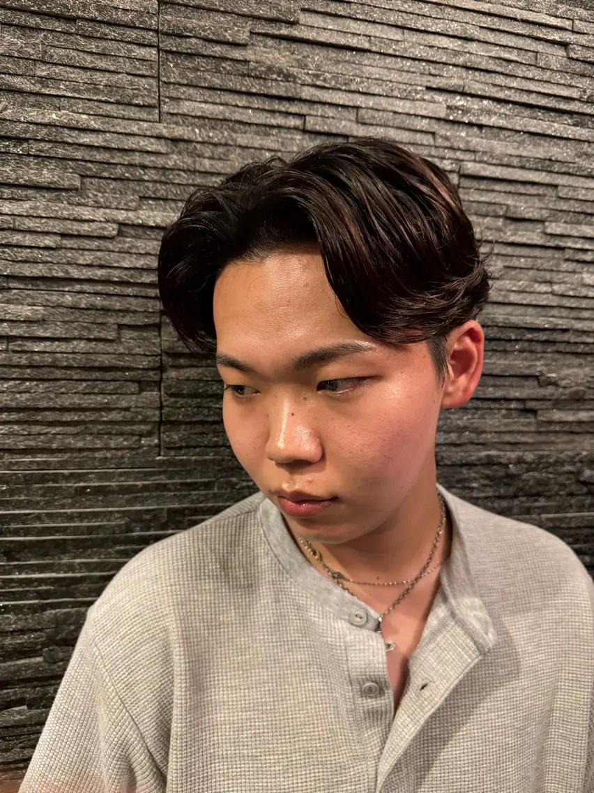 ミディアム メンズ ミディアムパーマ メンズパーマ 竹村 優のヘアスタイル
