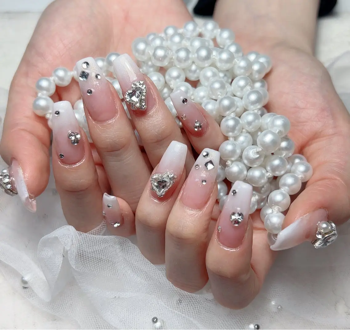 ネイル M 🌷Nail 長さだし専門店のネイルデザイン