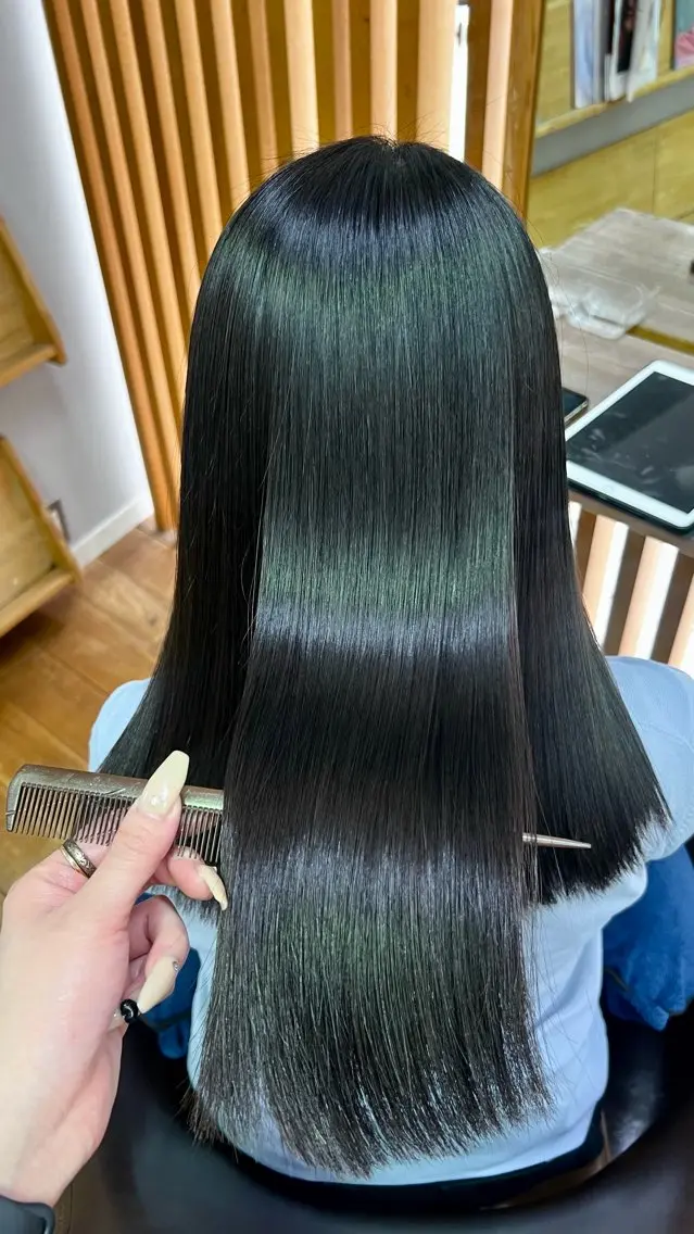 ⭐️やわらか縮毛➕似合わせカット🪄の写真