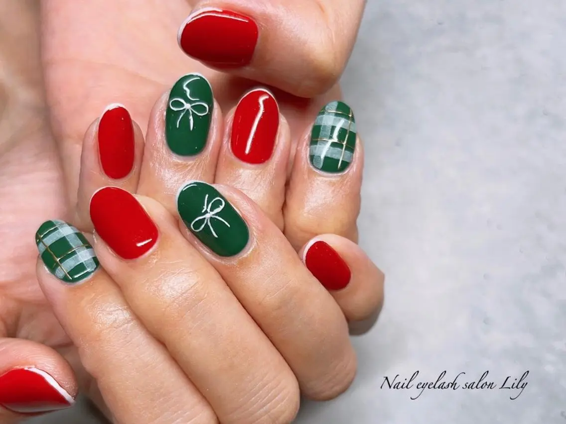 ネイル フレンチネイル ジェルネイル 冬ネイル クリスマス nail Lilyのネイルデザイン