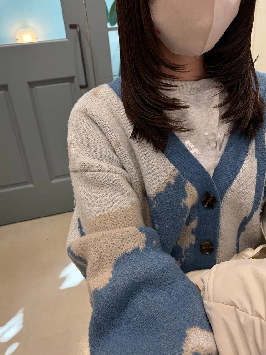 ミディアム 顔まわりレイヤー 顔周りカット レイヤーカット 太田 千尋のヘアスタイル