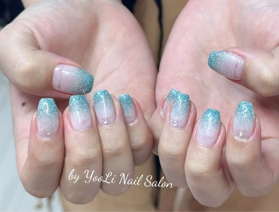 ネイル アートネイル オーロラネイル チークネイル フレンチネイル ガラスフレンチ ハンドネイル 🎀🎀YooLi Nail Salonのネイルデザイン
