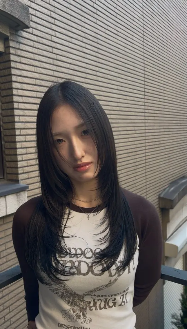 カラー 楠 彩乃のヘアスタイル