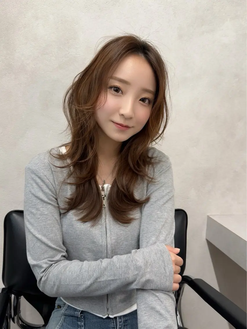 セミロング カラー ヘアアレンジ 透明感・艶・ダメージ レス YUKIのヘアスタイル
