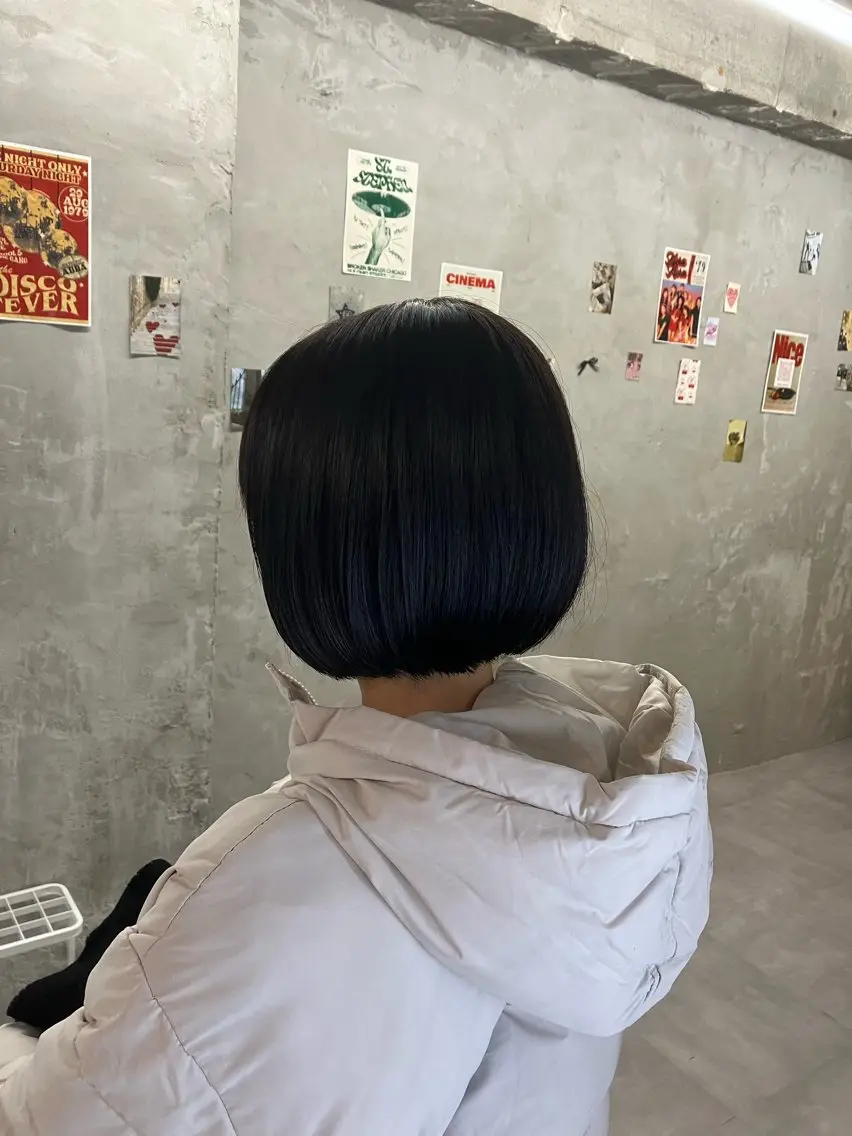 ショート カラー ボブ カット ヘアカラー door white hideのヘアスタイル