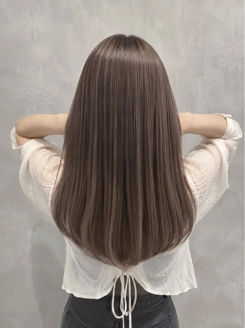 セミロング 🫧縮毛矯正 かとうよしき🫧のヘアスタイル