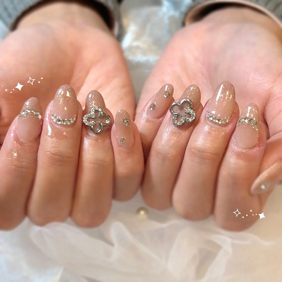 ネイル ジェルネイル ニュアンスネイル nail 🐈‍⬛naokoのネイルデザイン