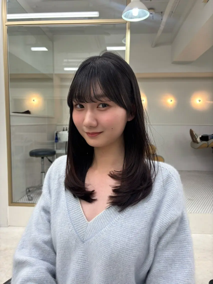 ミディアム レイヤーカット ローレイヤー ⭐️超ボブ特化 ✂️きりっぱなしボブのヘアスタイル