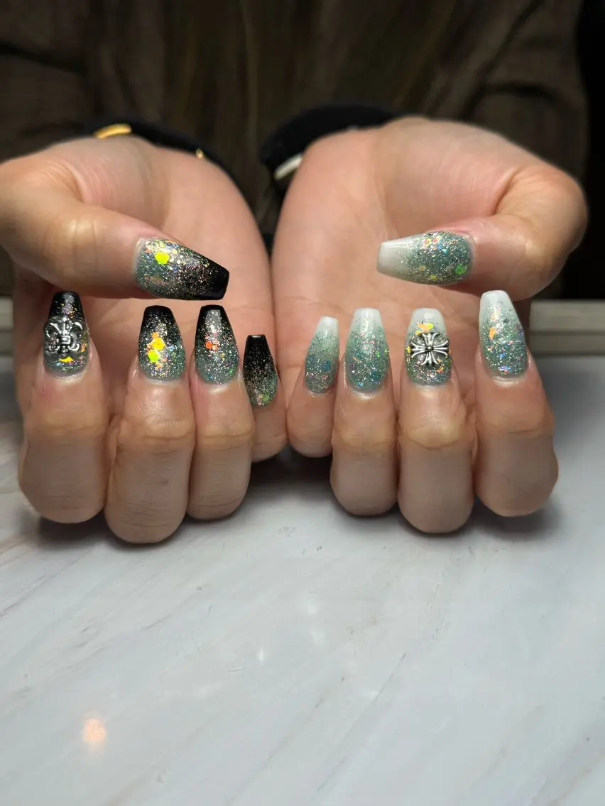 ネイル akina nailsのネイルデザイン