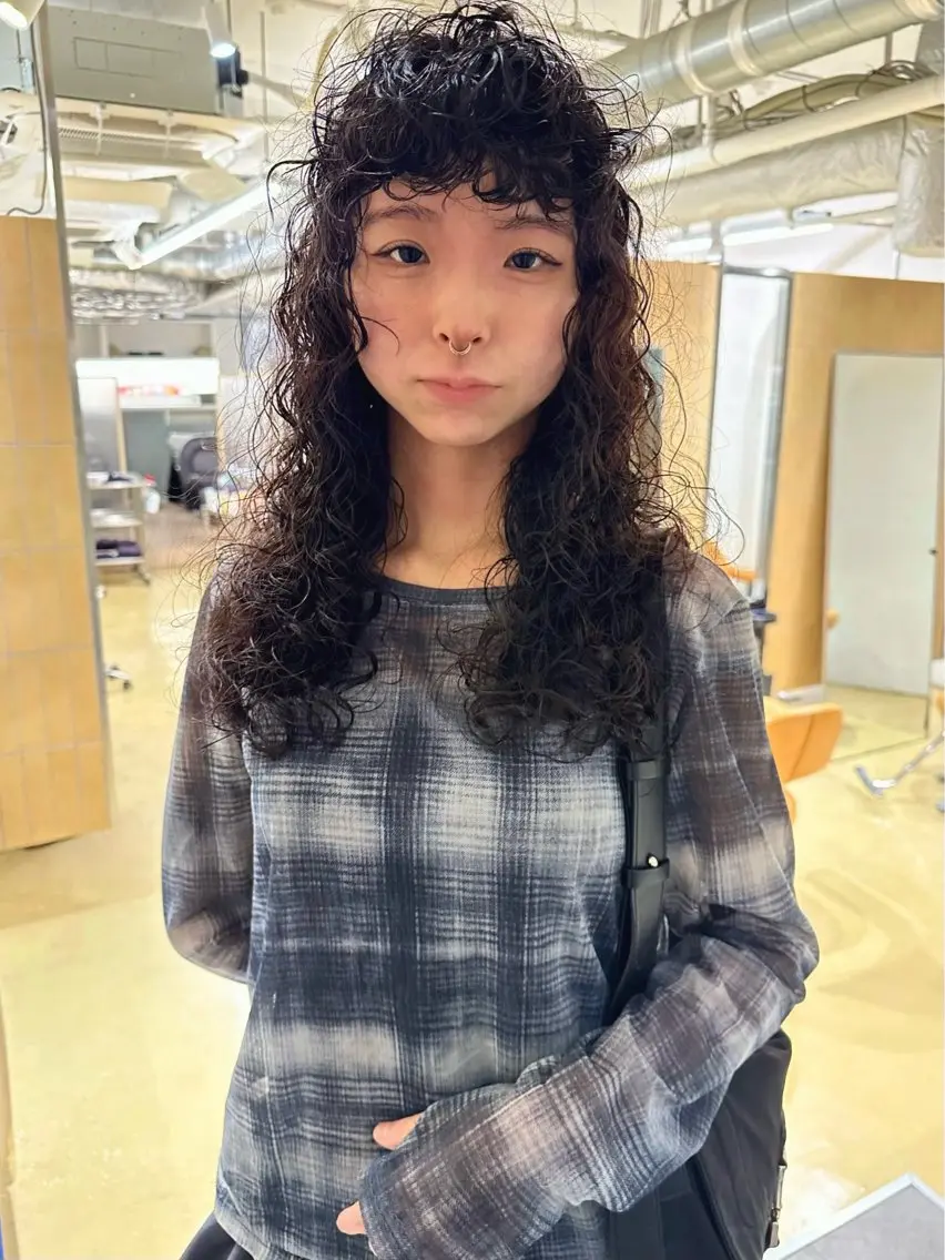 ロング パーマ パーマ 村岡 桃果のヘアスタイル