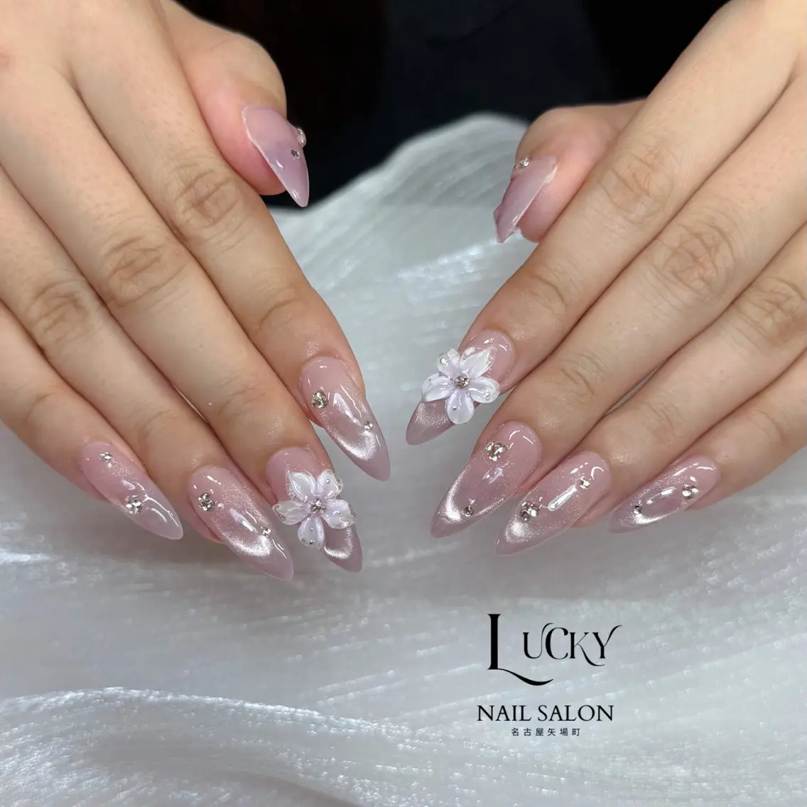 ネイル ハンドネイル Lucky Nail Salonのネイルデザイン