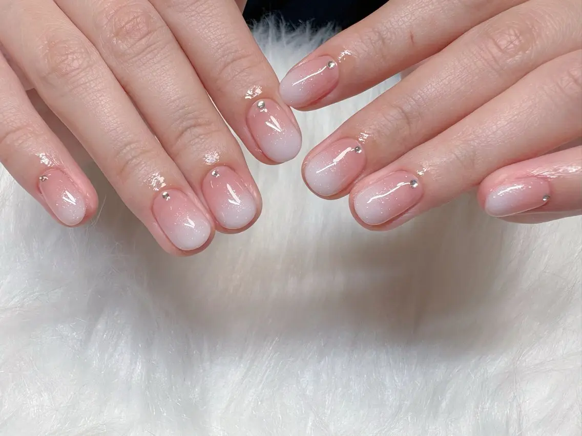 ネイル ストーンネイル ハンドネイル エン Nail salonのネイルデザイン