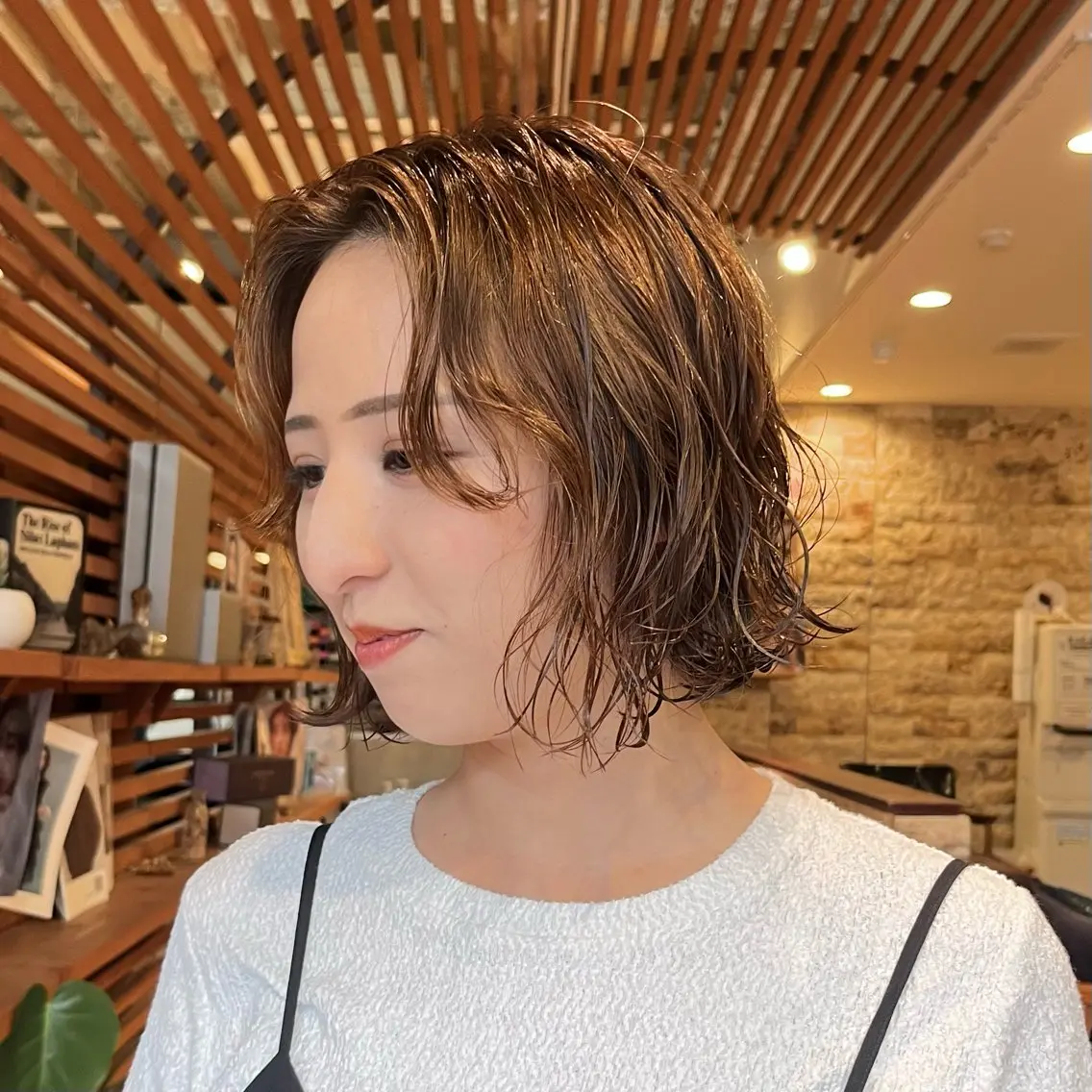 ショート パーマ カット YUI🍊 ボブ/レイヤーカットのヘアスタイル