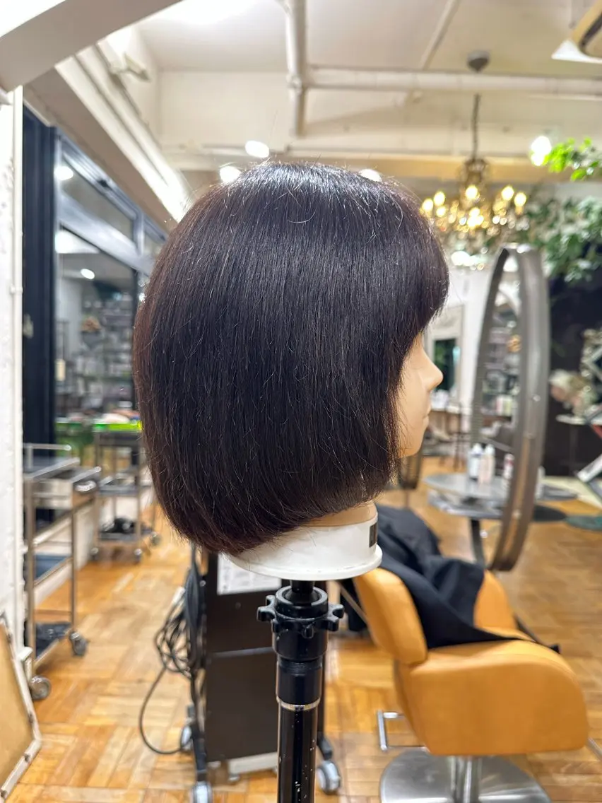 ミディアム ボブ  レイヤー 髪質改善  相澤晃希のヘアスタイル
