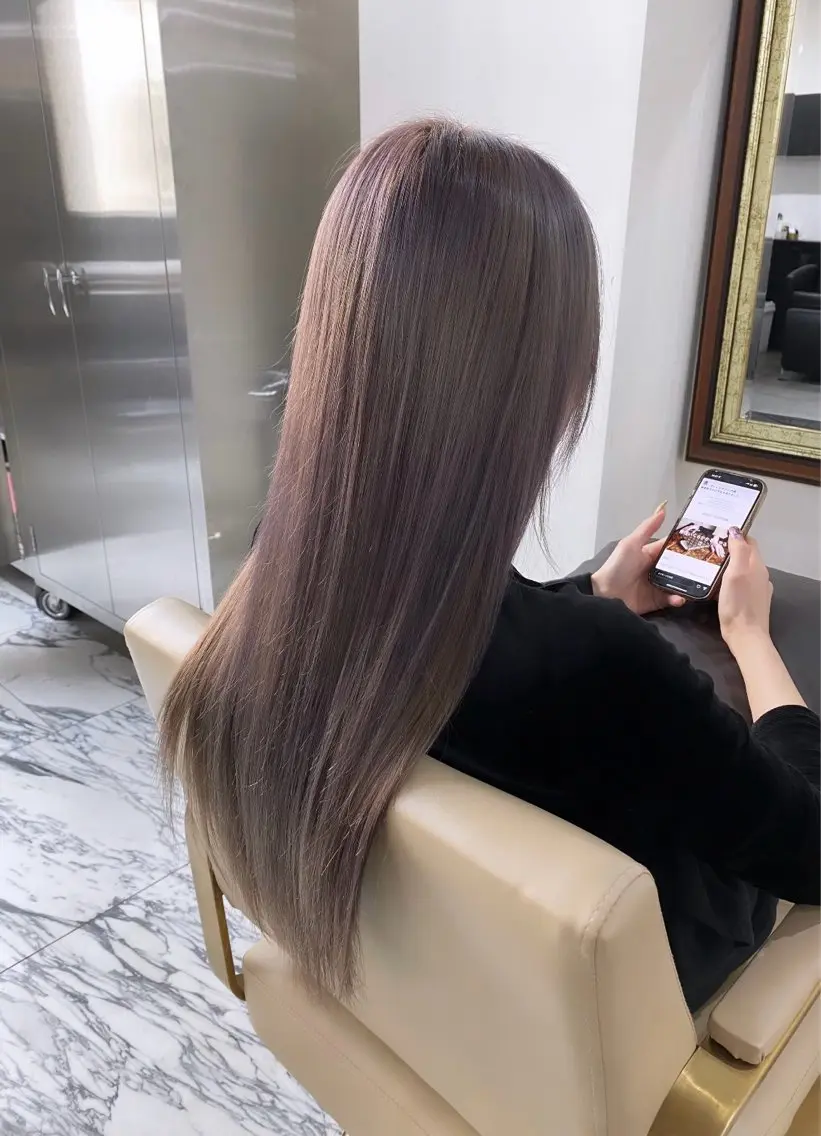 ロング ヘアカラー トリートメント 👑圧倒的カラー👑 佐々木祐希のヘアスタイル