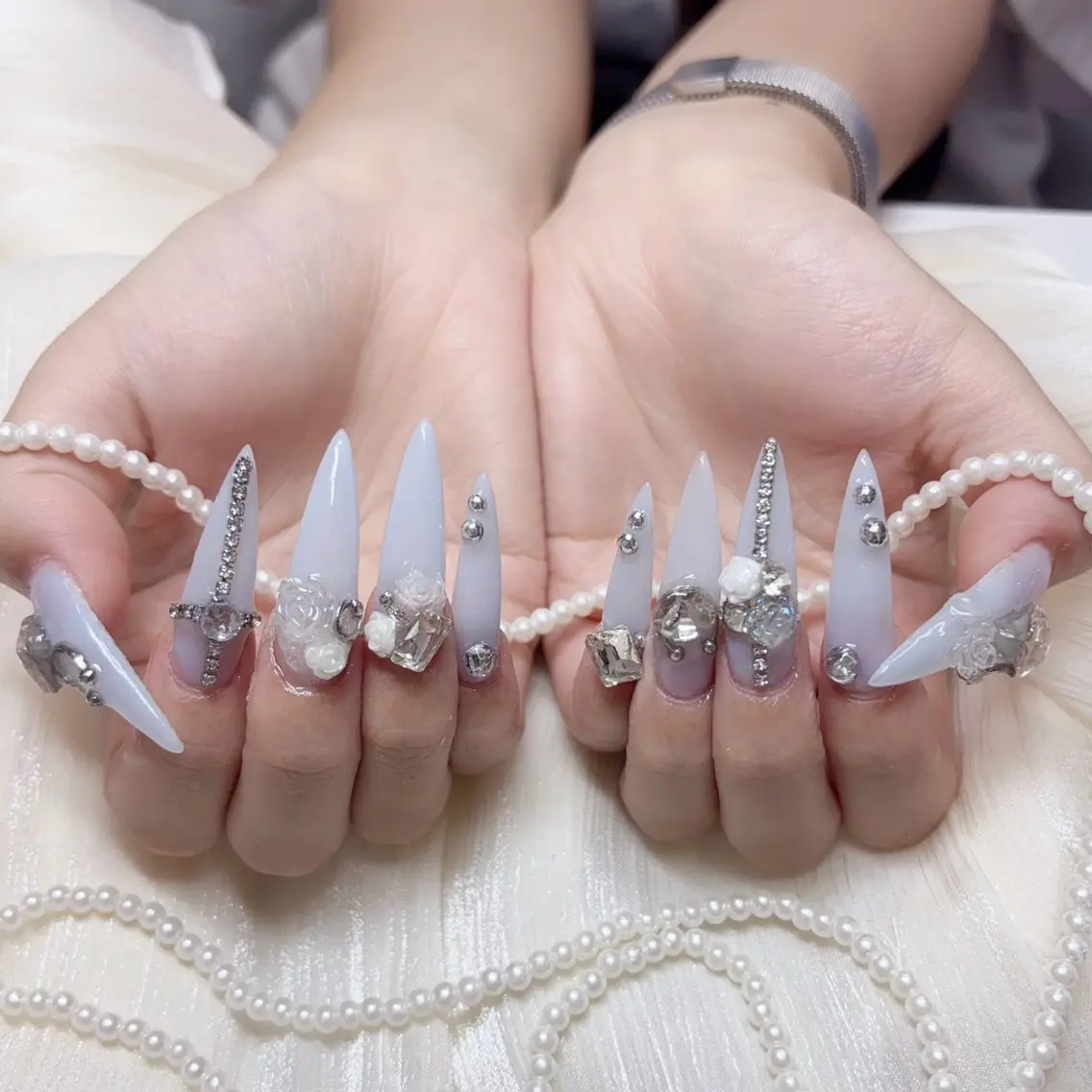 ネイル ハンドネイル 🎀kira 長さだし💗モチ最高のネイルデザイン