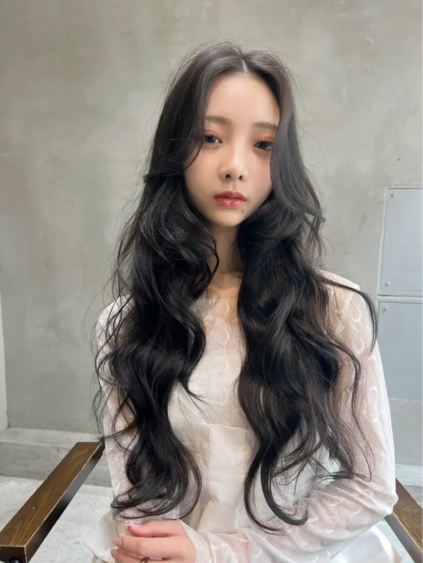 ロング カラー ヘアカラー トリートメント ヘッドスパ 髪質改善/透明感 カラー RIOのヘアスタイル