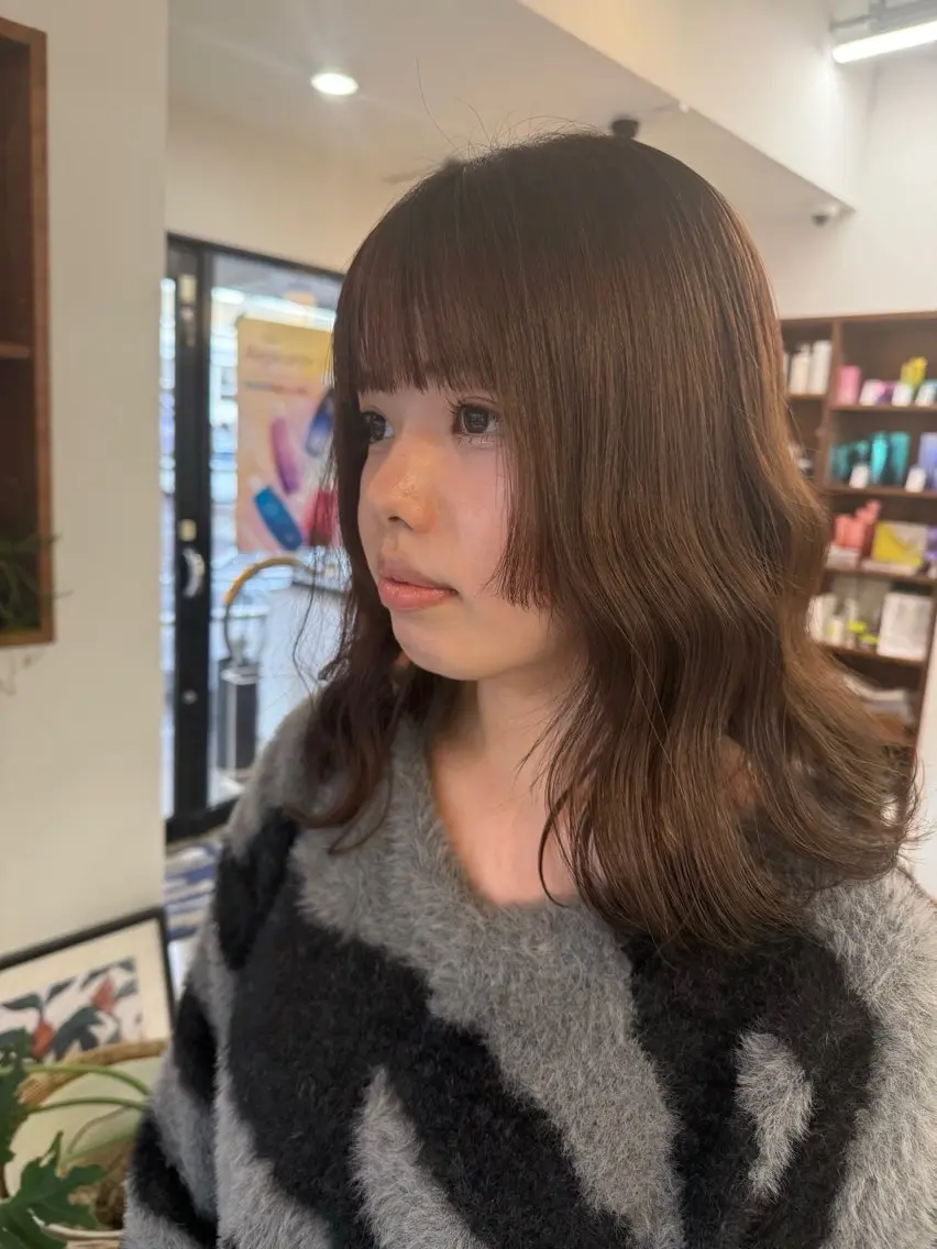 ミディアム カラー ブラウンカラー 透明感カラー レイヤーカット まなみ/ PORT SALONのヘアスタイル