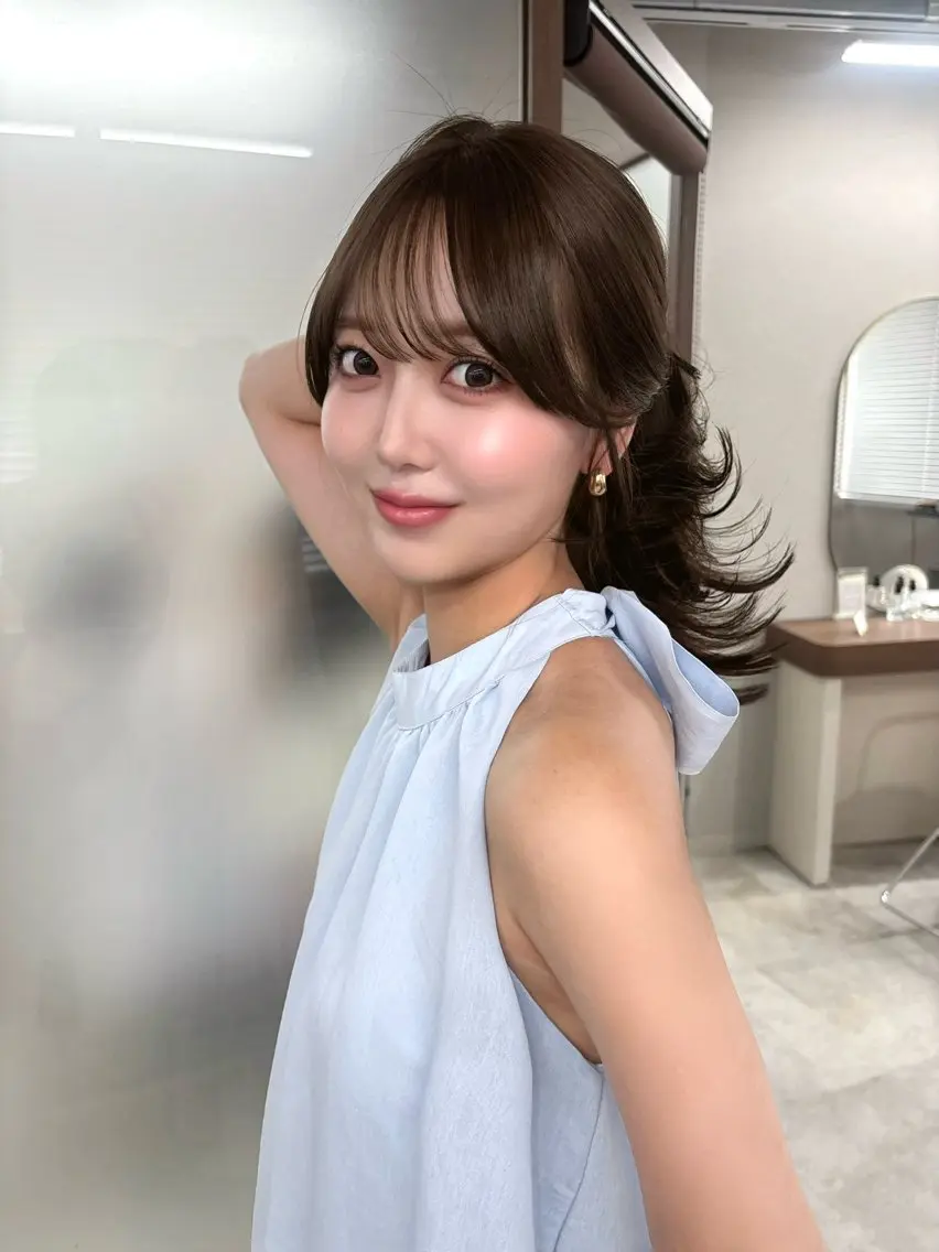 セミロング 韓国風ヘア レイヤーカット 似合わせカット カット ヘアカラー トリートメント 西尾 彩那のヘアスタイル