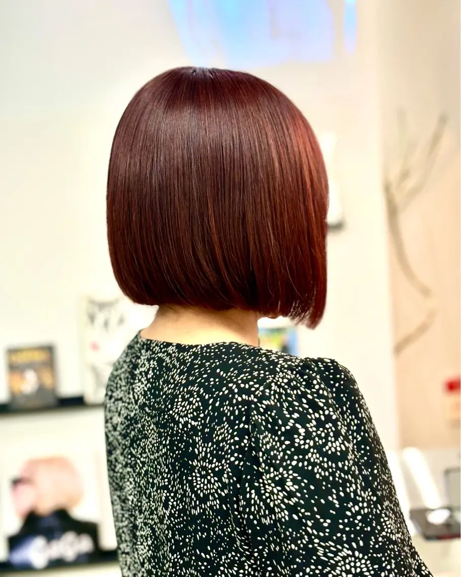カラー ボブ サカシタ アヤカのヘアスタイル