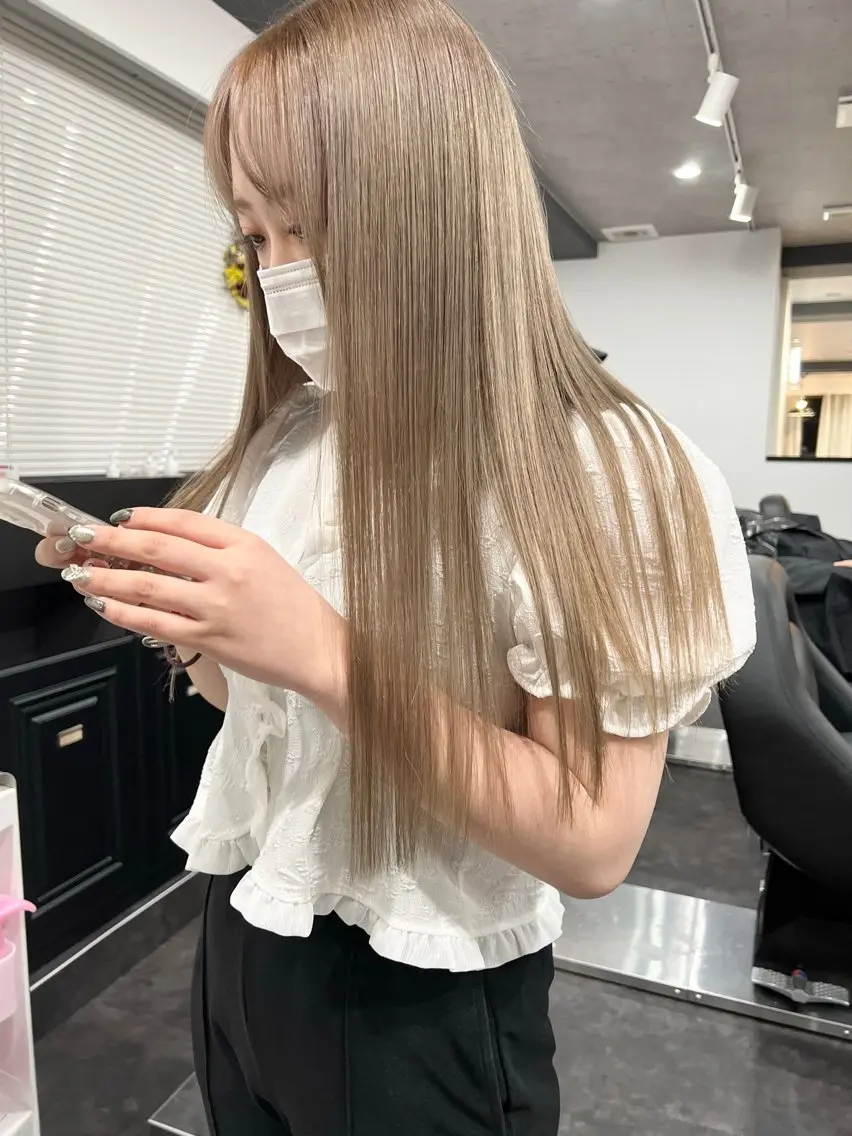 ロング カラー ヘアカラー ダブルカラー🩰 CHIHIRO👒のヘアスタイル