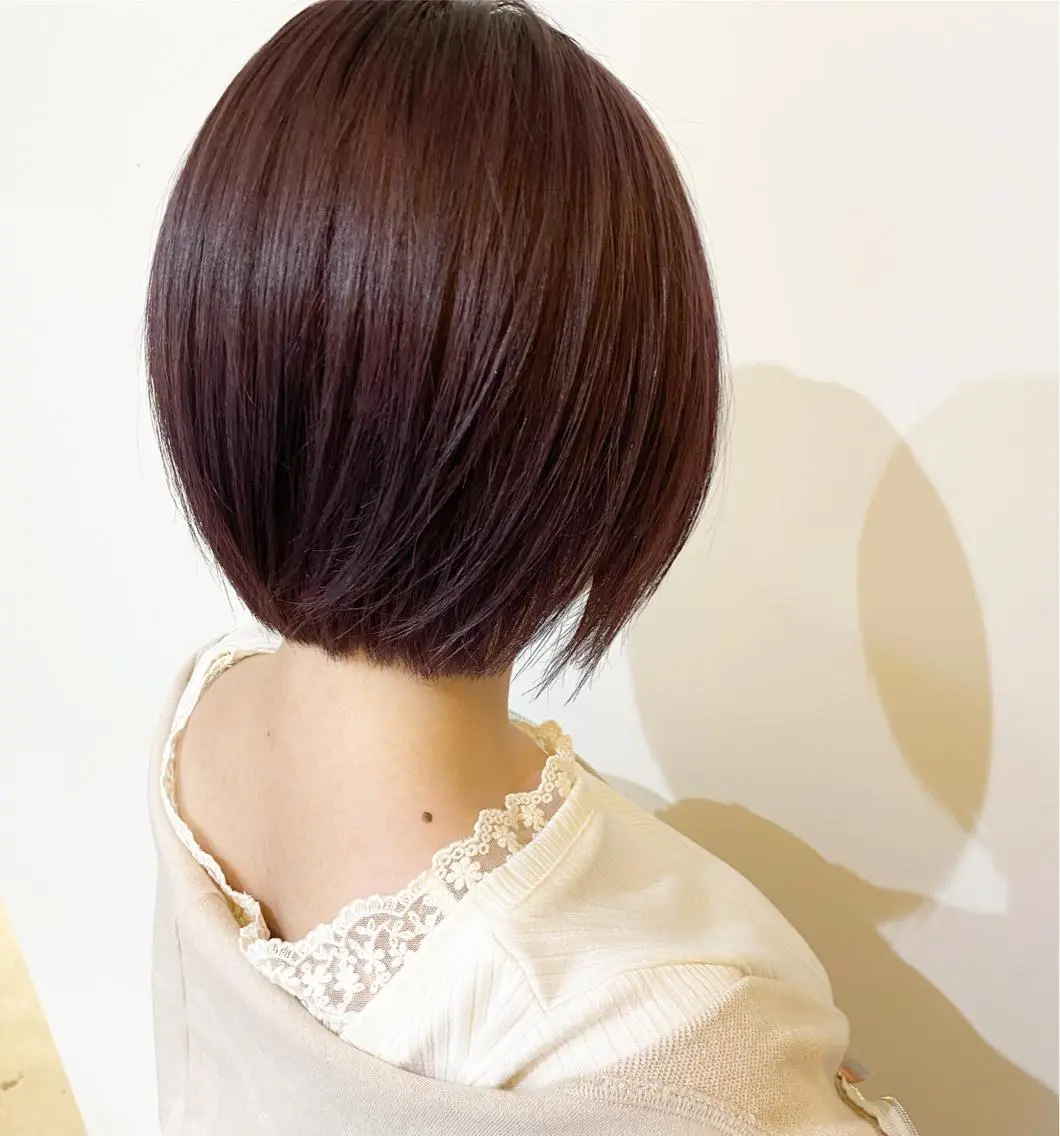ミディアム カラー ヘアアレンジ キッズ ネイル マツエク・マツパ 透明感カラー ハイライトカラー 外国人風カラー ハイライト 外ハネヘア カット ヘアカラー 夜23時まで予約🉑 reverieあきらのヘアスタイル