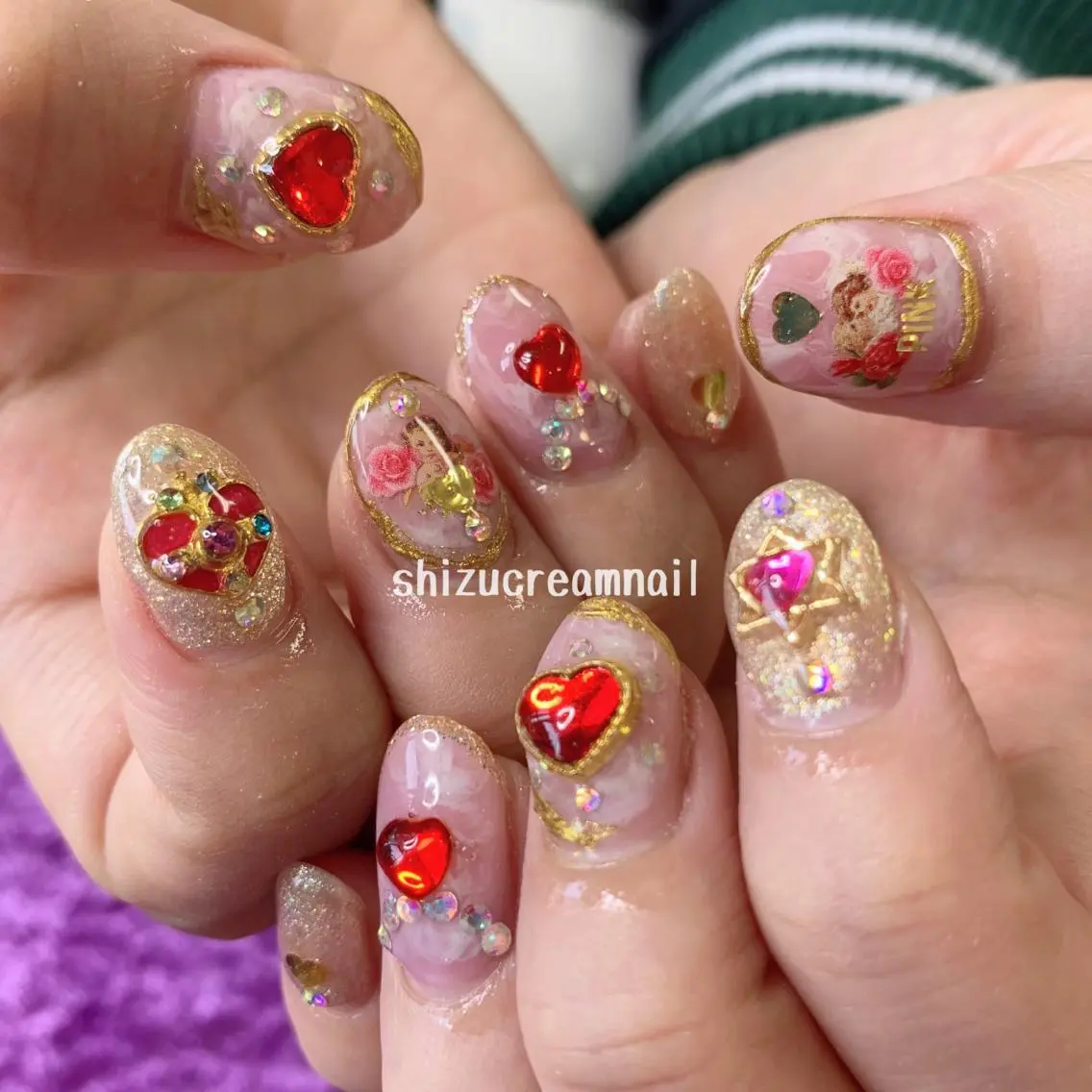 ネイル shizucream 痛デコネイル専門のネイルデザイン