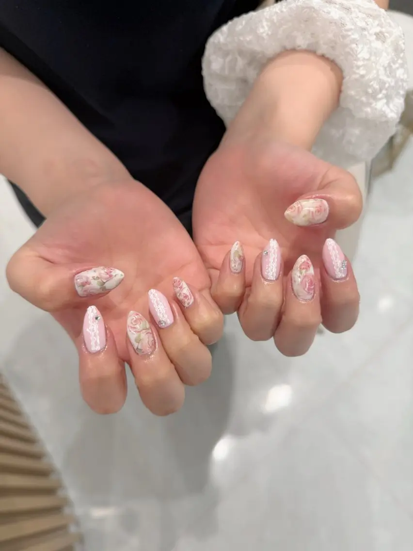 ネイル ハンドネイル ROCCO RIKOのネイルデザイン