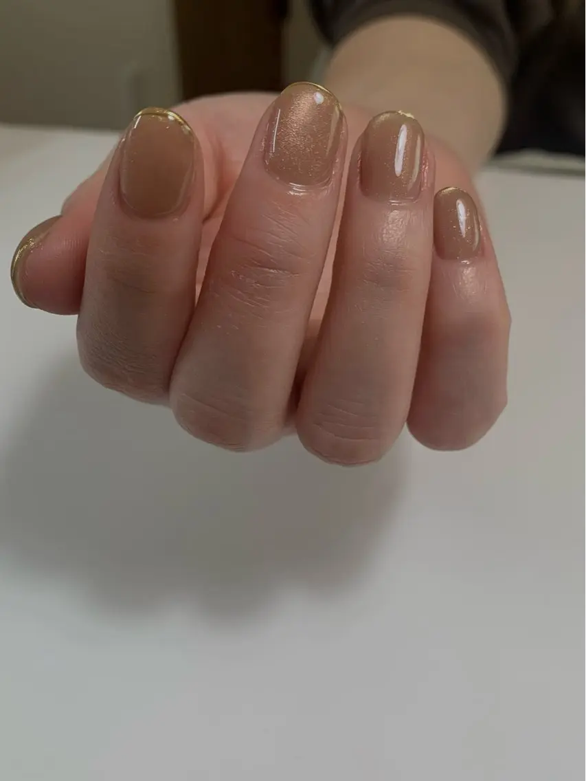 ネイル フレンチネイル マグネットネイル ミラーネイル is..nail 🌷sonokoのネイルデザイン