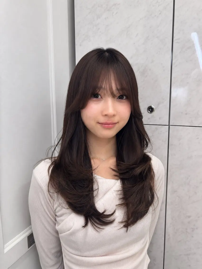 ロング カット トリートメント 透明感グレージュ/ 縮毛矯正/静岡のヘアスタイル