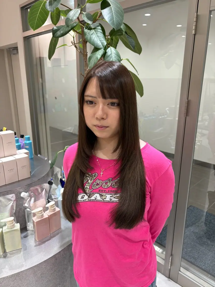 ロング カット ブリーチなしWカラー /透明感/オリーブのヘアスタイル