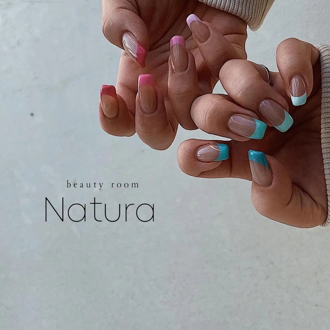 ネイル マツエク・マツパ アイブロウ 眉カラー フレンチネイル ハンドネイル beautyroom Naturaのネイルデザイン