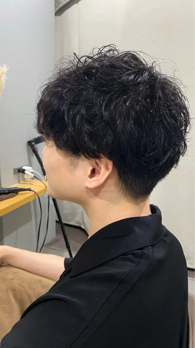パーマ メンズ aimee 北垣 愛夏のヘアスタイル