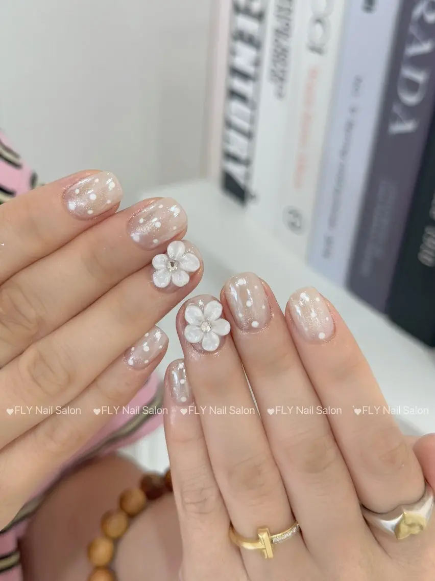 ネイル FLY Nail Salonのネイルデザイン