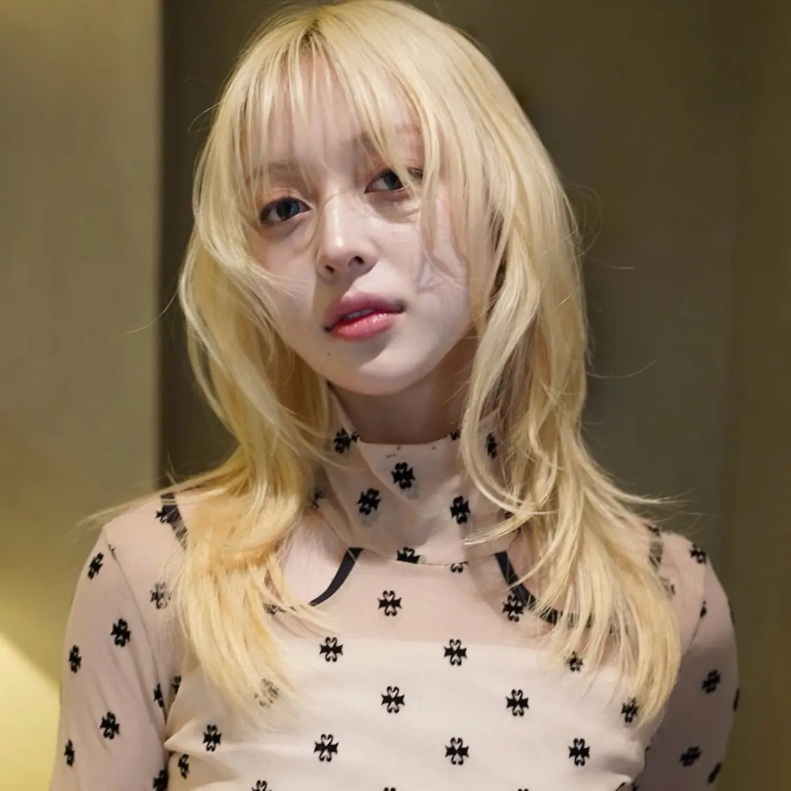 ミディアム カラー ベージュカラー ブリーチ 透明感カラー グレージュ ブリーチなしカラー カット ヘアカラー トリートメント レイヤー/ブリーチ ♥️【木坂 桃歌】のヘアスタイル