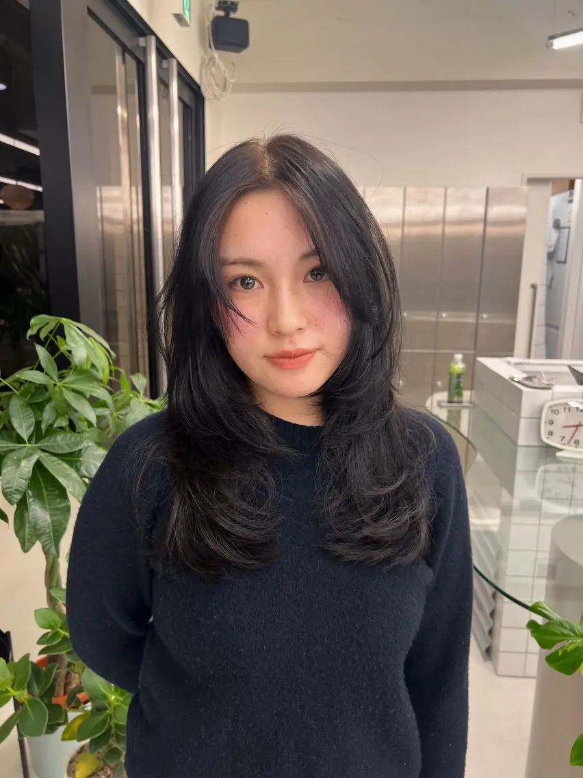 ロング レイヤー/ パーマ/表参道のヘアスタイル