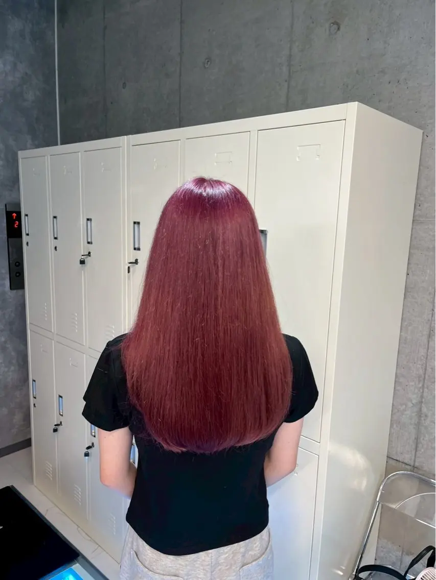 ロング カラー ヘアカラー トリートメント ヘアセット 🌈推し活ハイトーン 🩵荒川結星のヘアスタイル