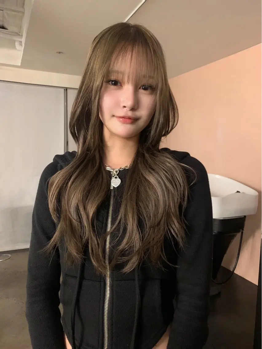 ロング 山田 京介のヘアスタイル