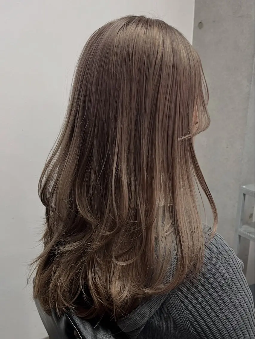 セミロング カラー ヘアカラー トリートメント レイヤー/髪質改善 /艶カラー/SAKIのヘアスタイル