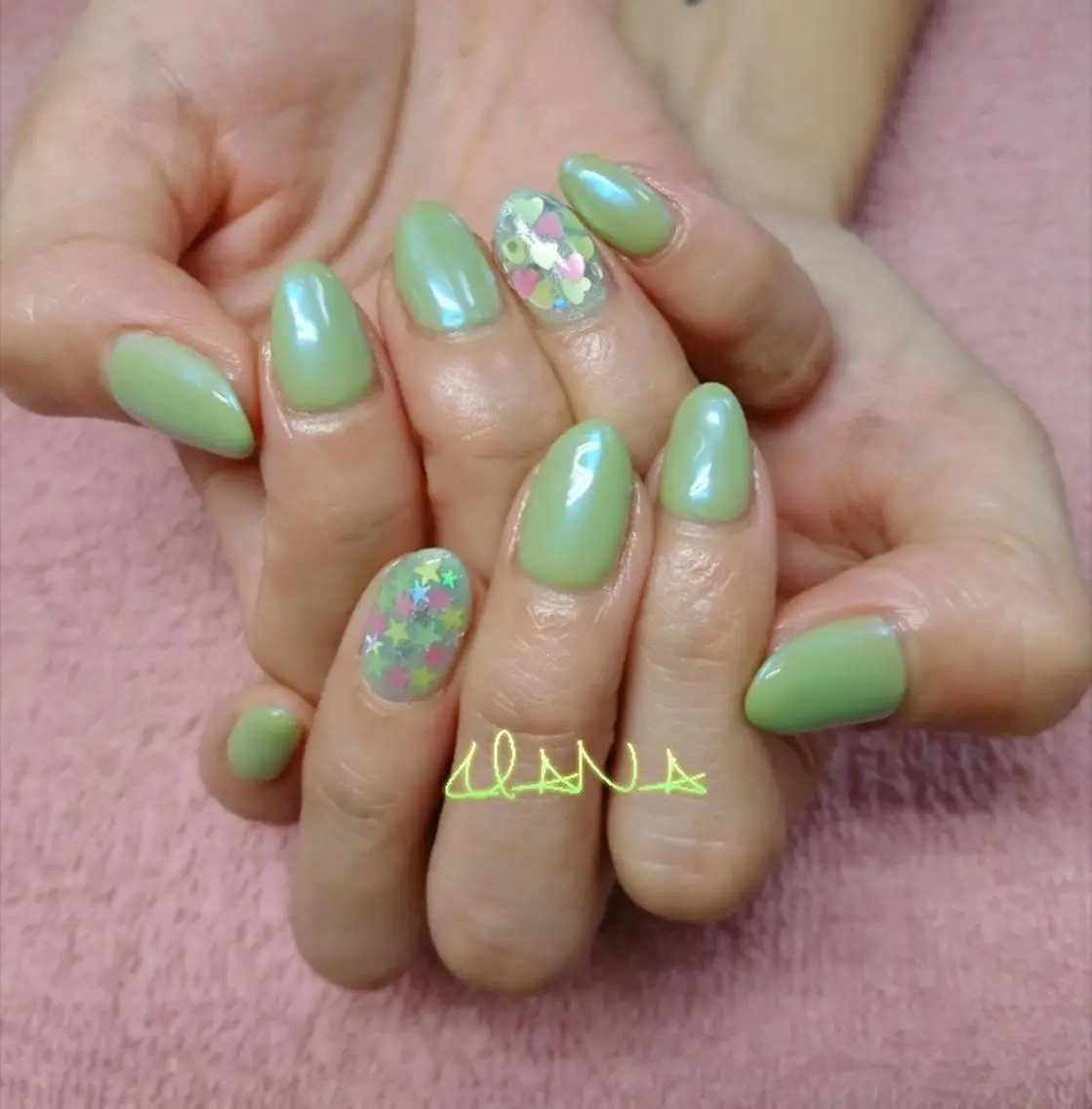 ネイル LUANA TAKAHASHIのネイルデザイン