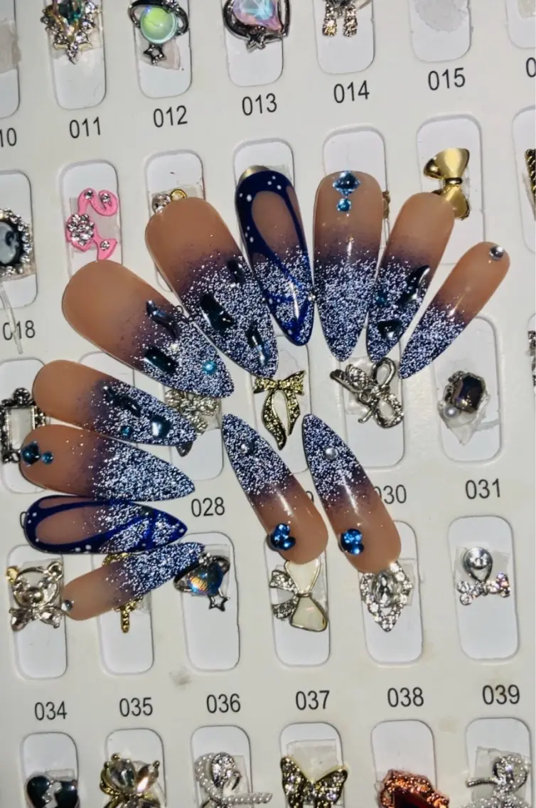 ネイル フラッシュネイル HandSnail 座間自宅ネイルサロンのネイルデザイン