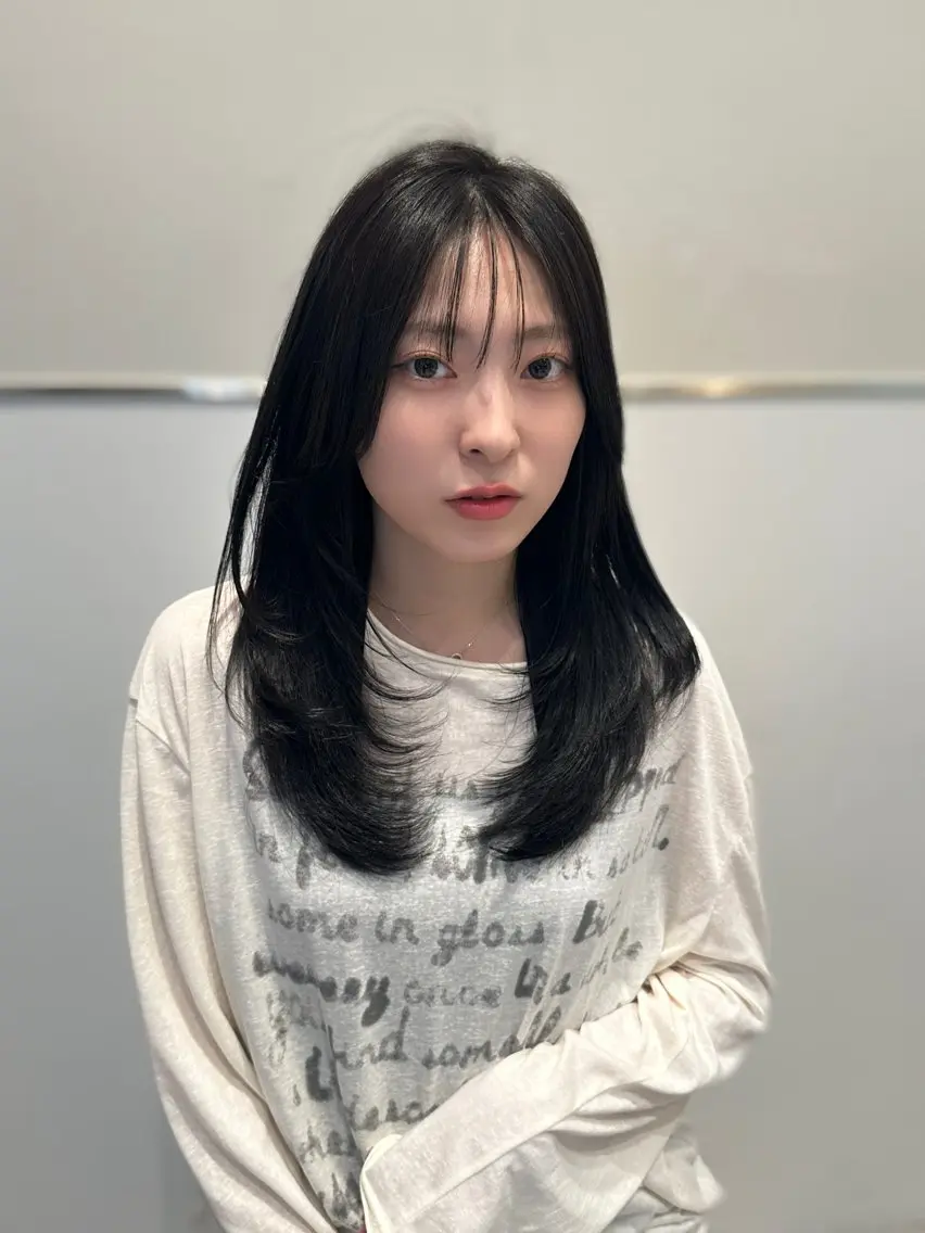 ロング 🍑韓国風レイヤー 🍑莉子のヘアスタイル
