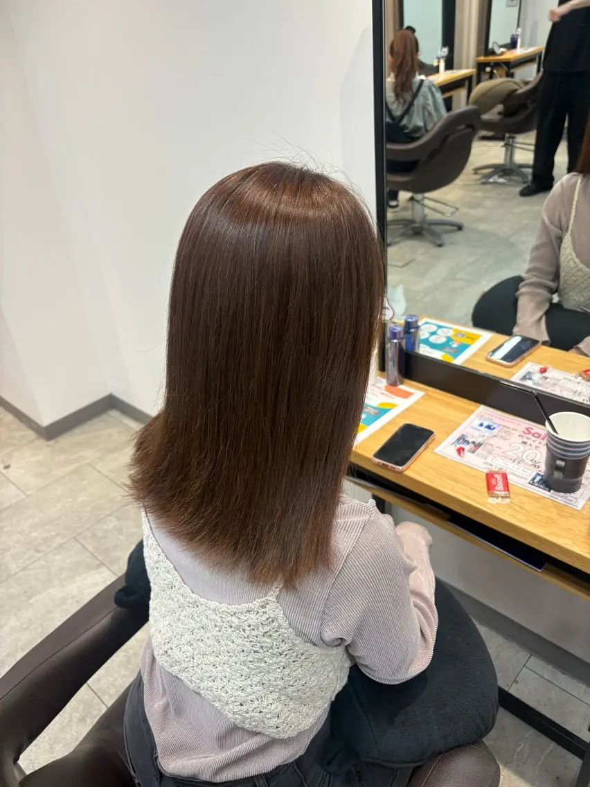 ミディアム 縮毛矯正 六本木🫧マツエク 望月彩音のヘアスタイル
