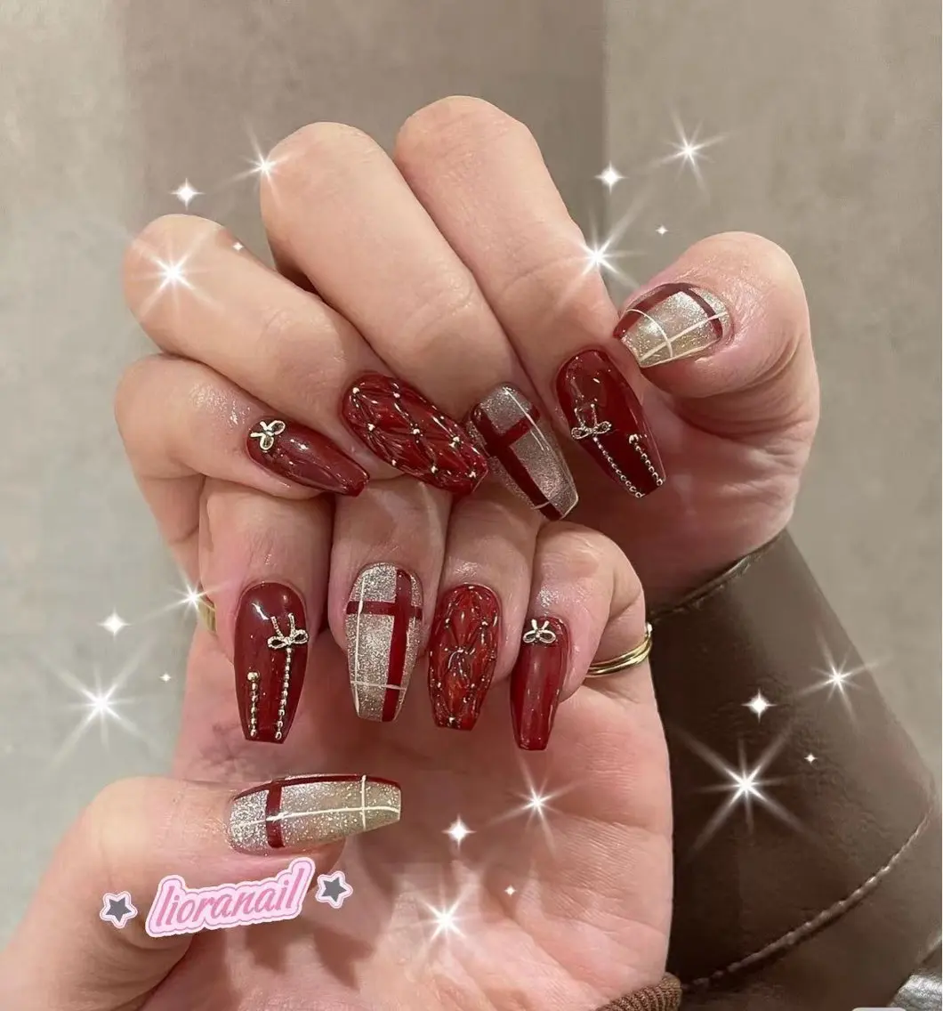 ネイル 持ち込み 冬ネイル クリスマス ハンドネイル Liora nailのネイルデザイン