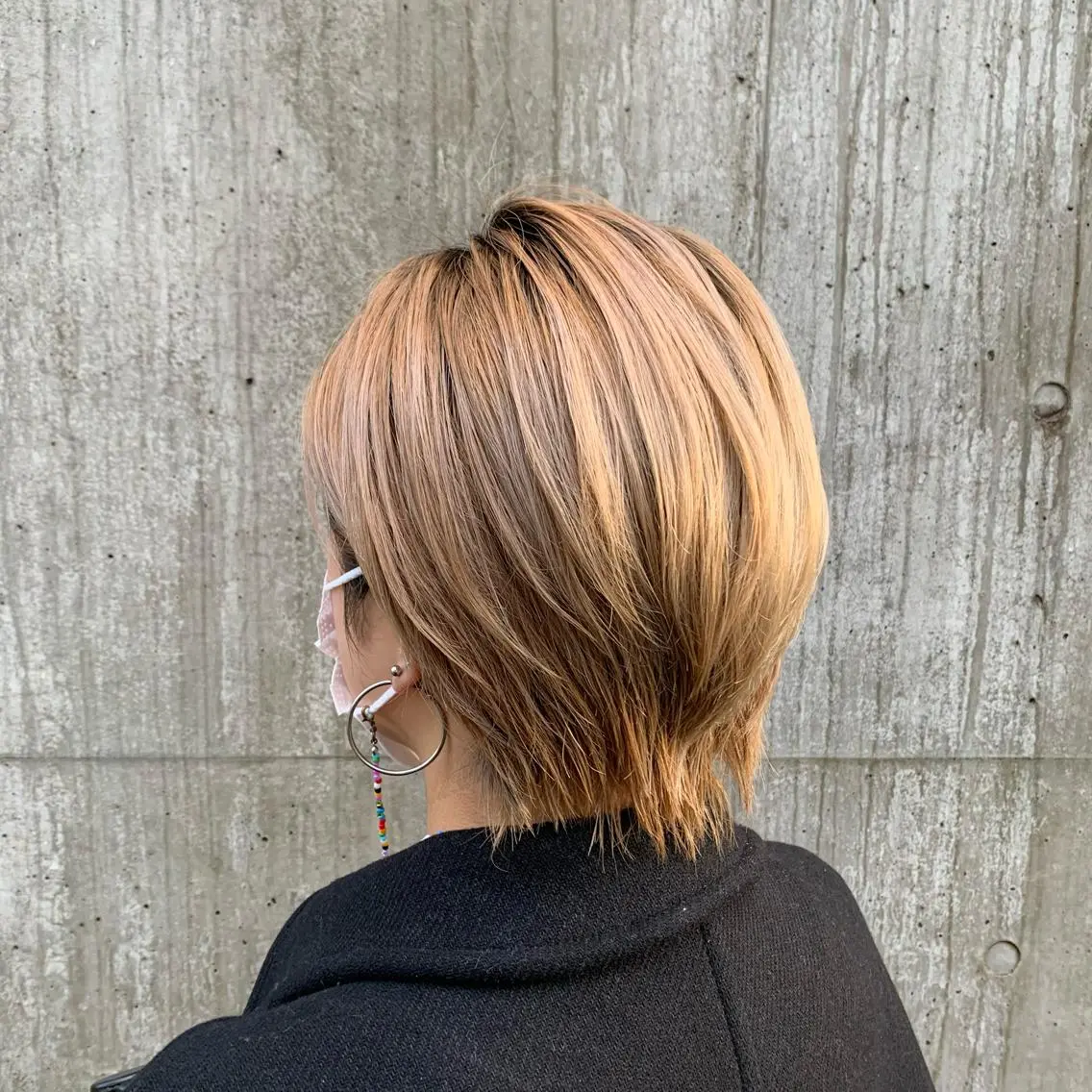ショート カラー ブリーチ ☀️海外レイヤー 🇺🇸/ヒナコのヘアスタイル